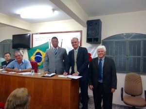 Wanderley posse presidente da Com. Seg OAB Cachu